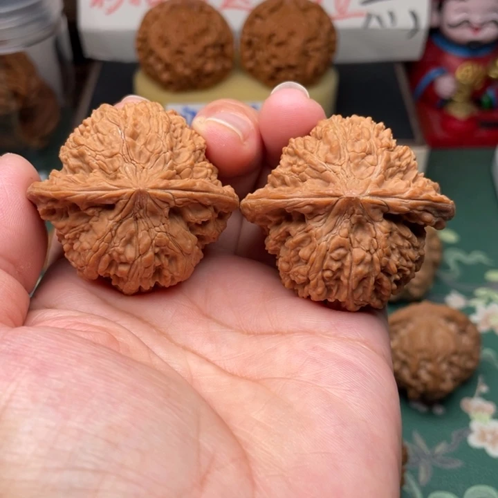 【闪购商品】把件文玩核桃45满天星