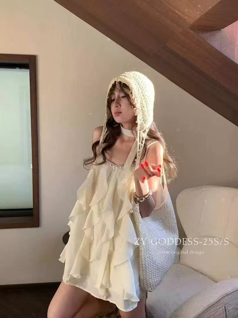 洋洋专属 夏新款名媛网红风领口拼接气质荷叶边仙女吊带连衣裙女