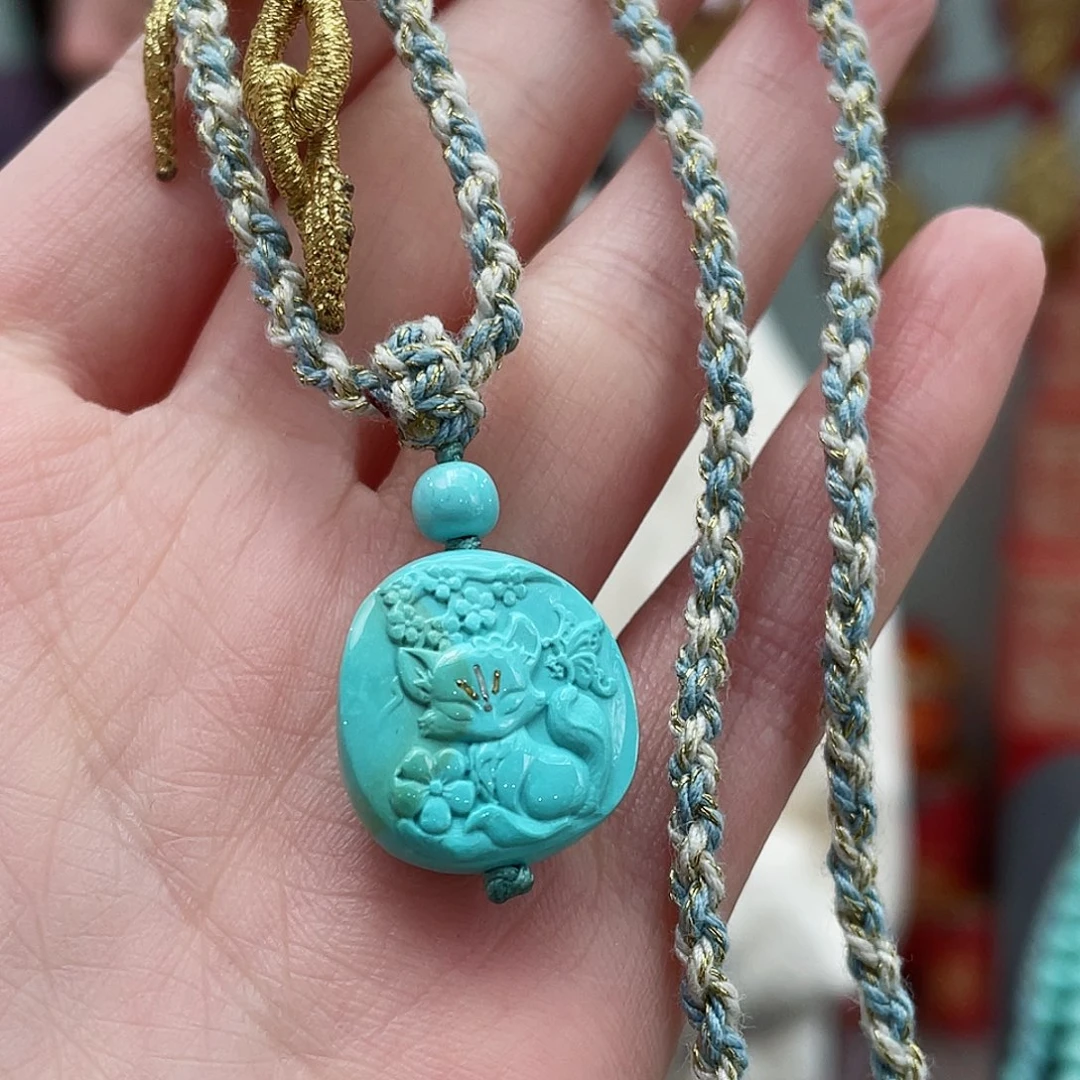 绿松石颈饰未镶嵌