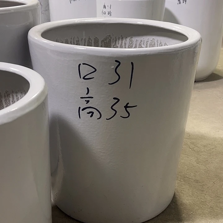 陶瓷花盆大号两个