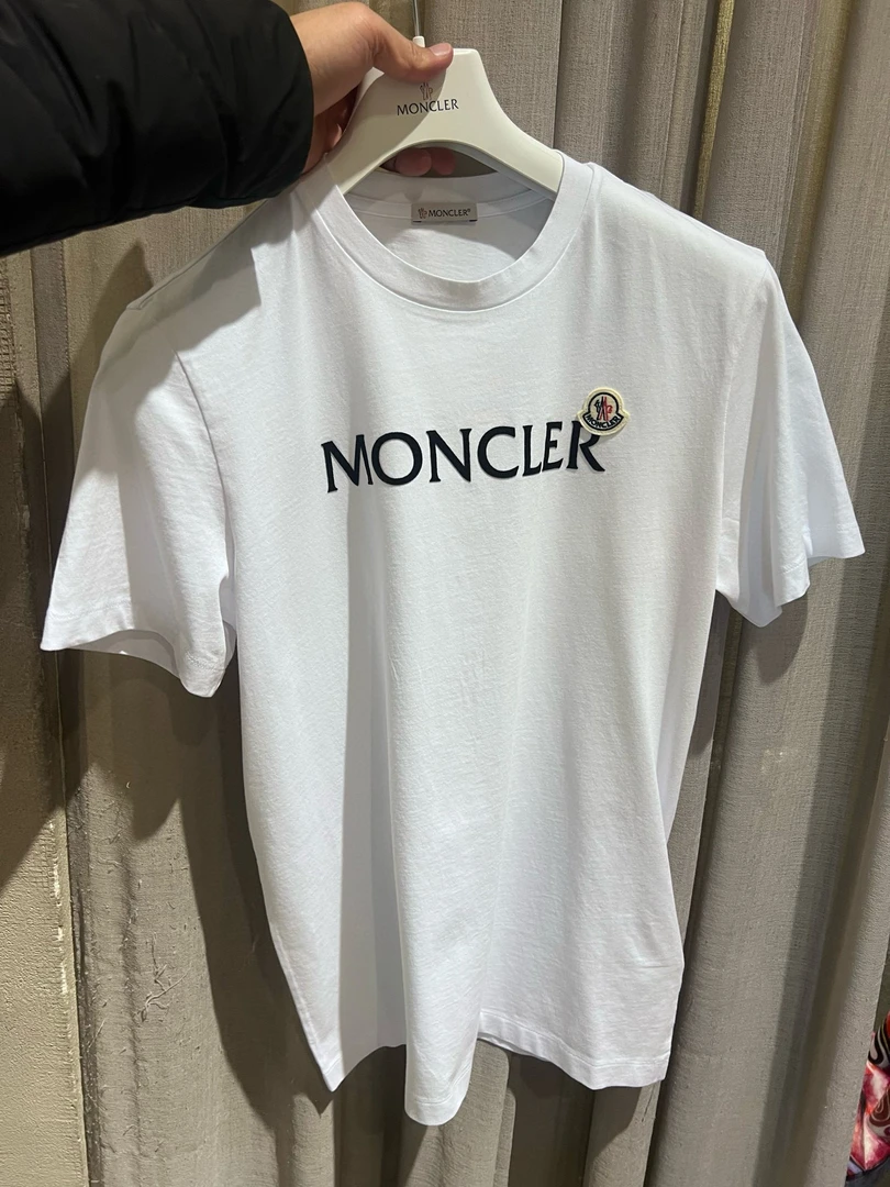 全新未使用 MONCLER Moncler男士植绒LOGO印花圆领棉质短袖T恤