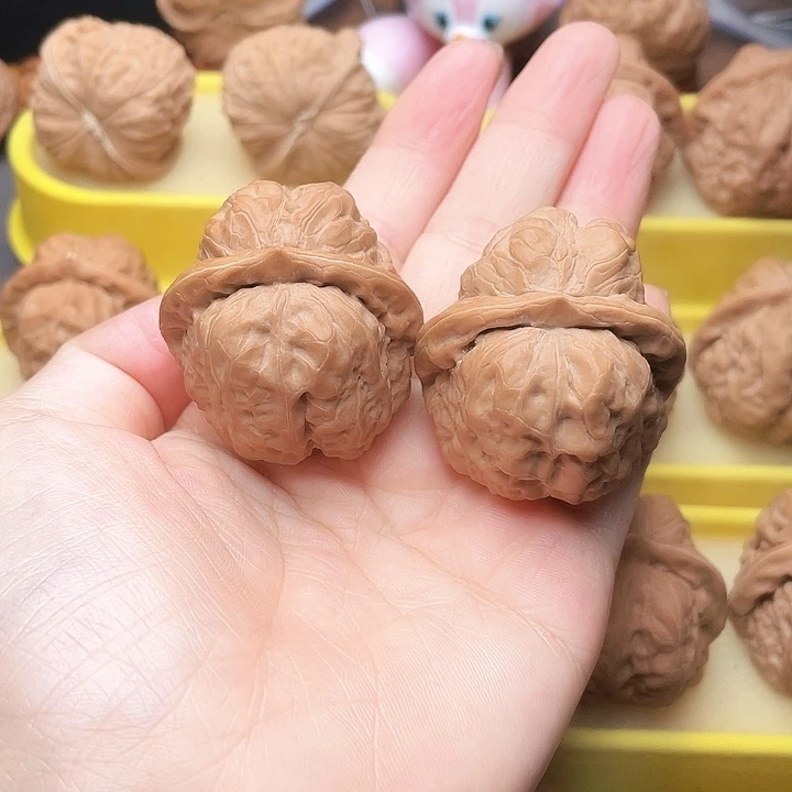 吊坠文玩核桃有*蛤蟆