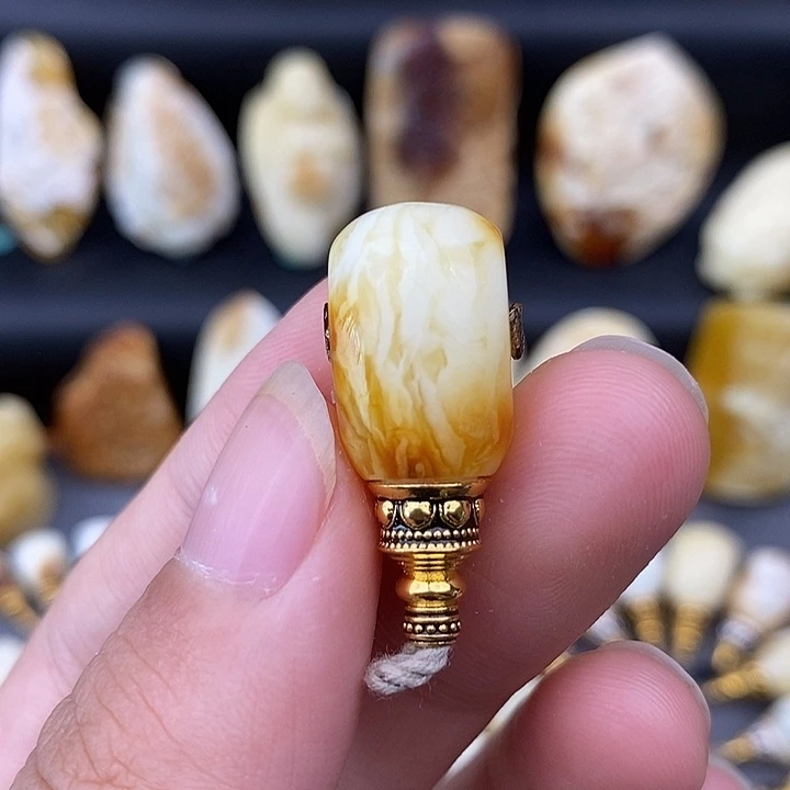琥珀未镶嵌裸石11三通c291