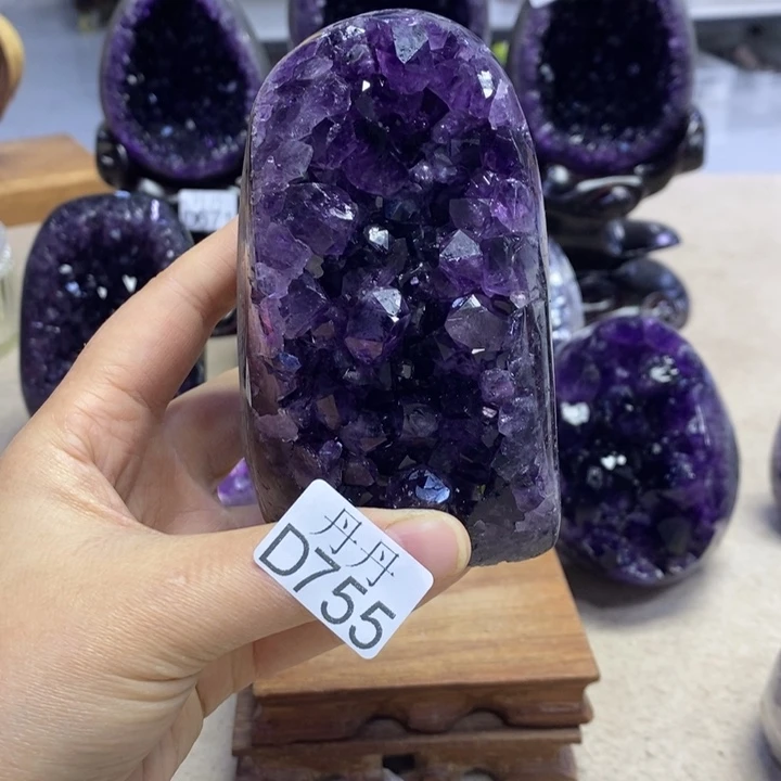 水晶未镶嵌大型摆件（非配饰）