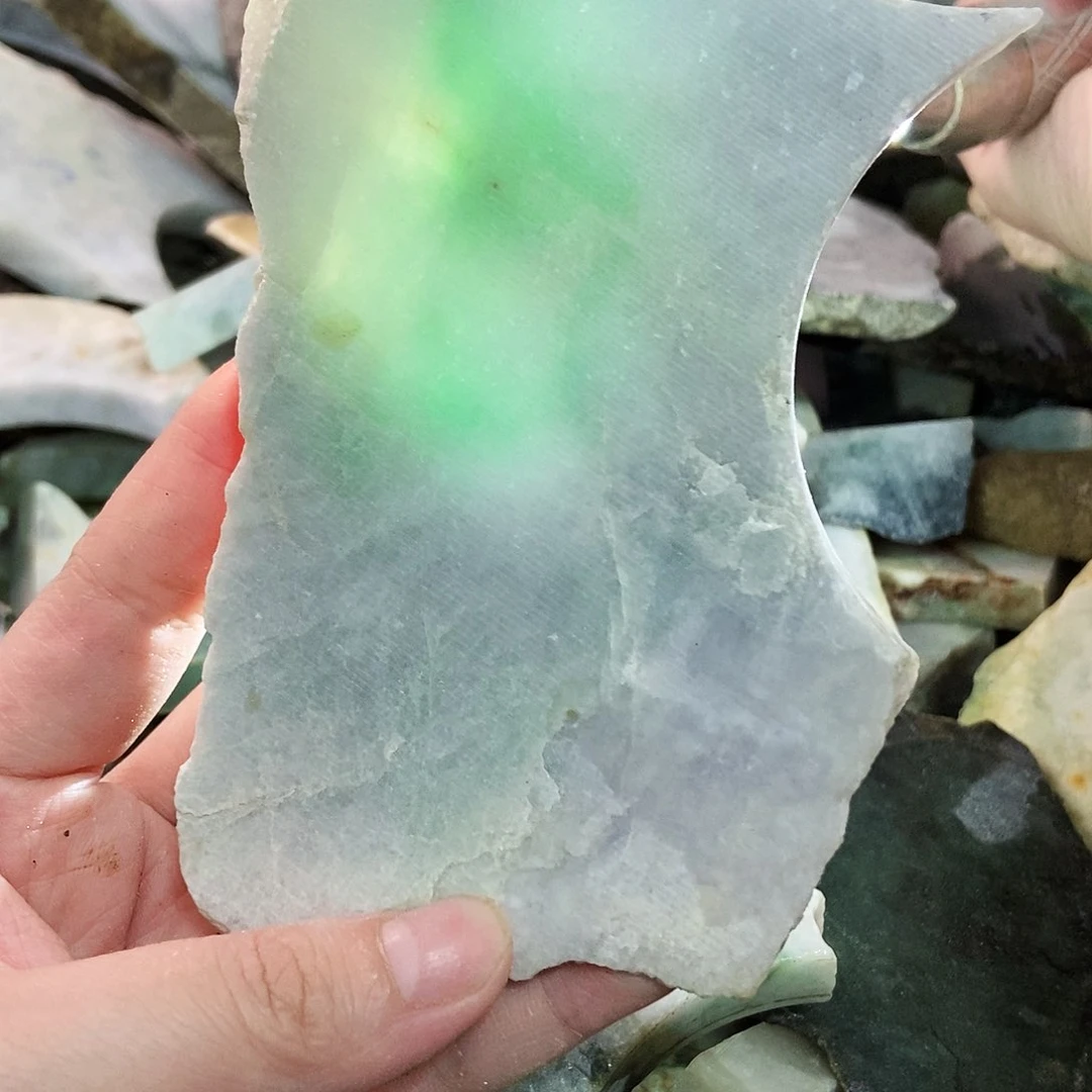 翡翠未镶嵌颈饰天然翡翠