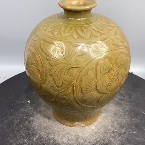 摆件耀州窑梅瓶造型独特