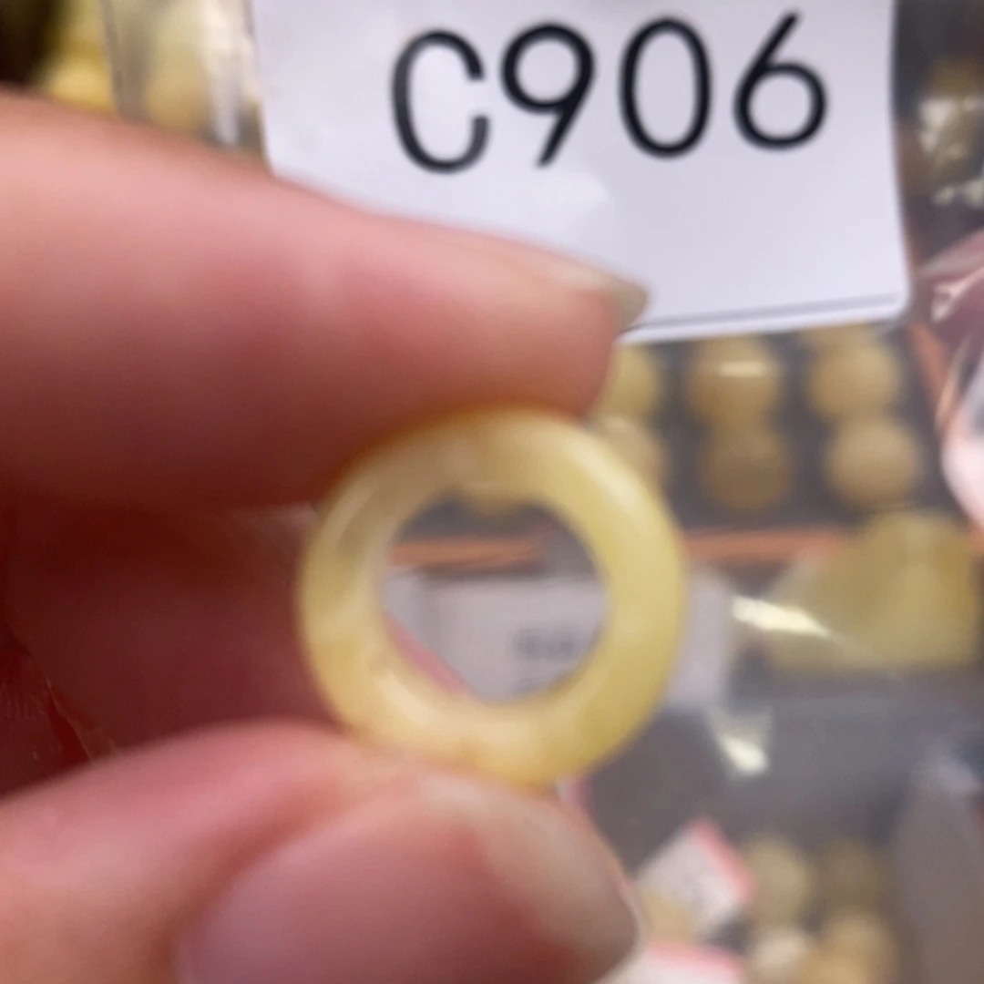 琥珀未镶嵌珠宝奇石8.2