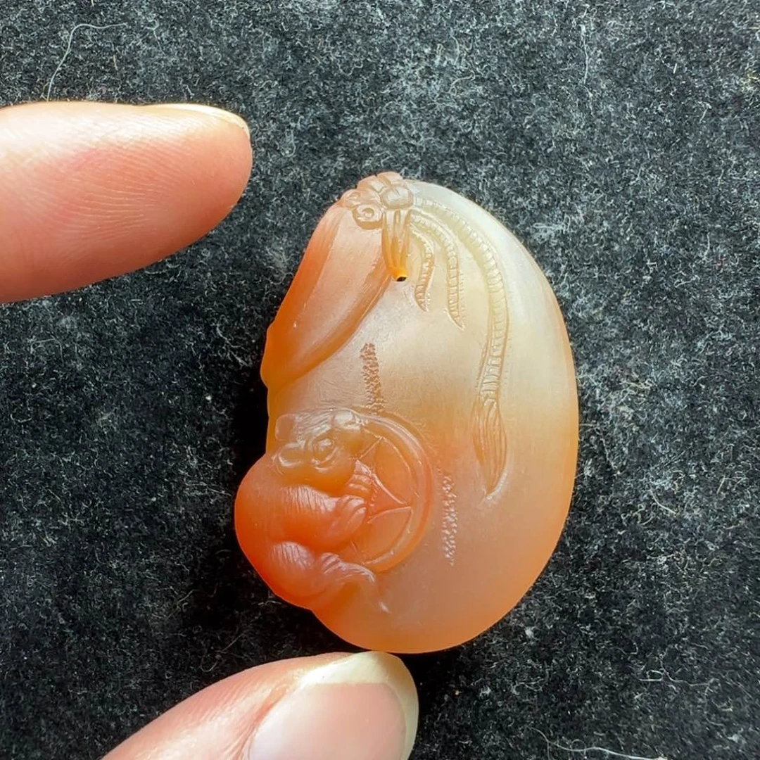 南红玛瑙未镶嵌颈饰