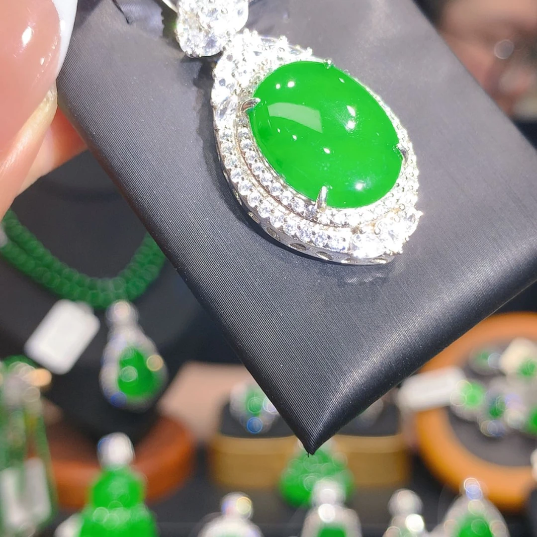 【闪购商品】翡翠银S925镶嵌颈饰21柒姐