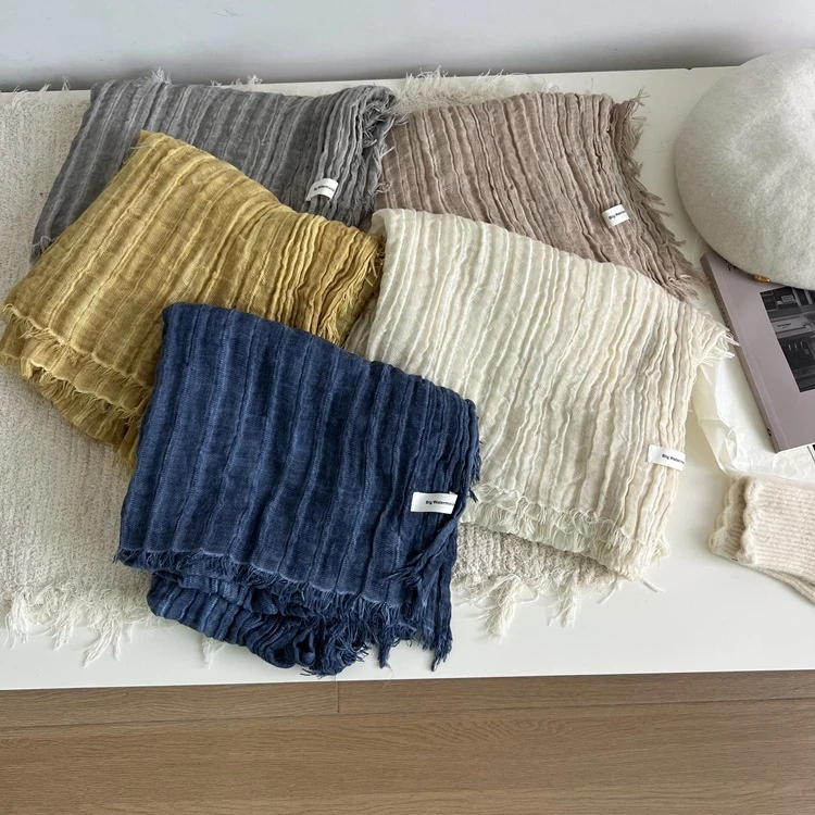 日系文艺范褶皱毛边大披肩围巾女秋冬棉麻围脖出游新疆头巾跨境