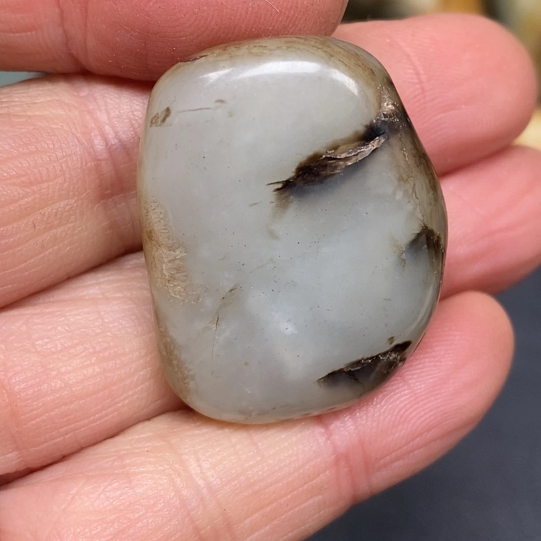 和田玉未镶嵌珠宝奇石