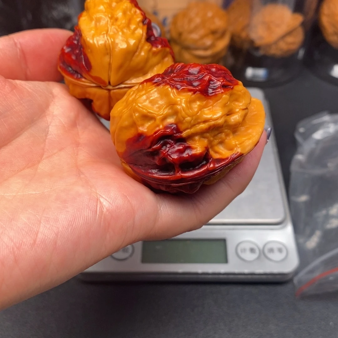 涵***出吊坠文玩核桃妹妹的诚意