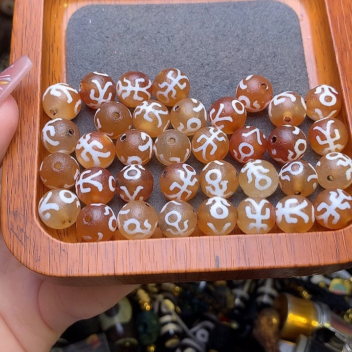 玛瑙/玉髓发10个k10未镶嵌