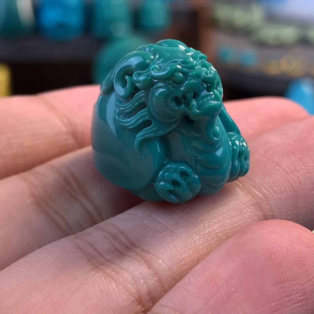 未镶嵌绿松石珠宝奇石