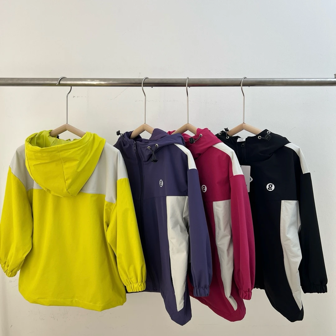 春季新款儿童外套百搭休闲拼色连帽风衣外套户外运动风