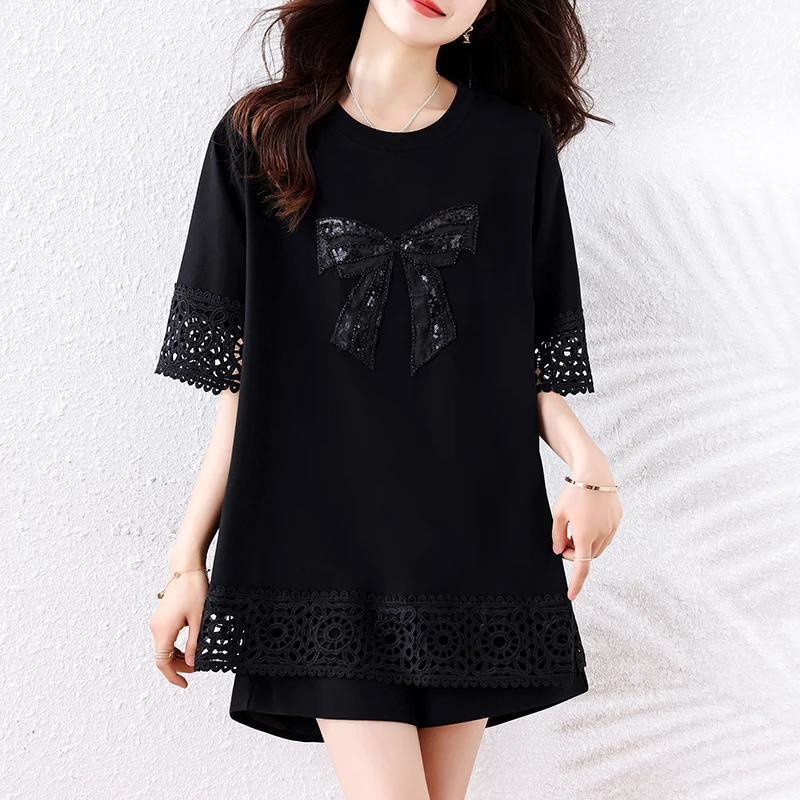 【女神新衣】胖妹妹重工蝴蝶结时尚宽松遮肉显瘦拼接花边大码T恤