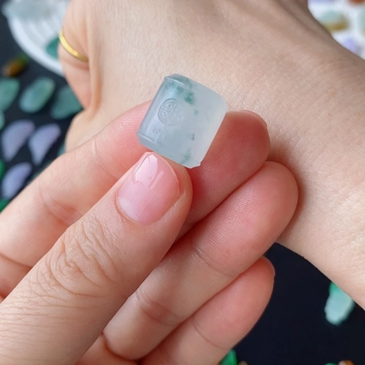 定制翡翠未镶嵌珠子