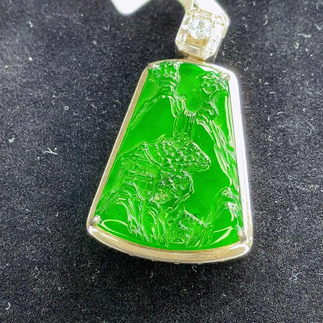 翡翠未镶嵌吊坠(不含链)