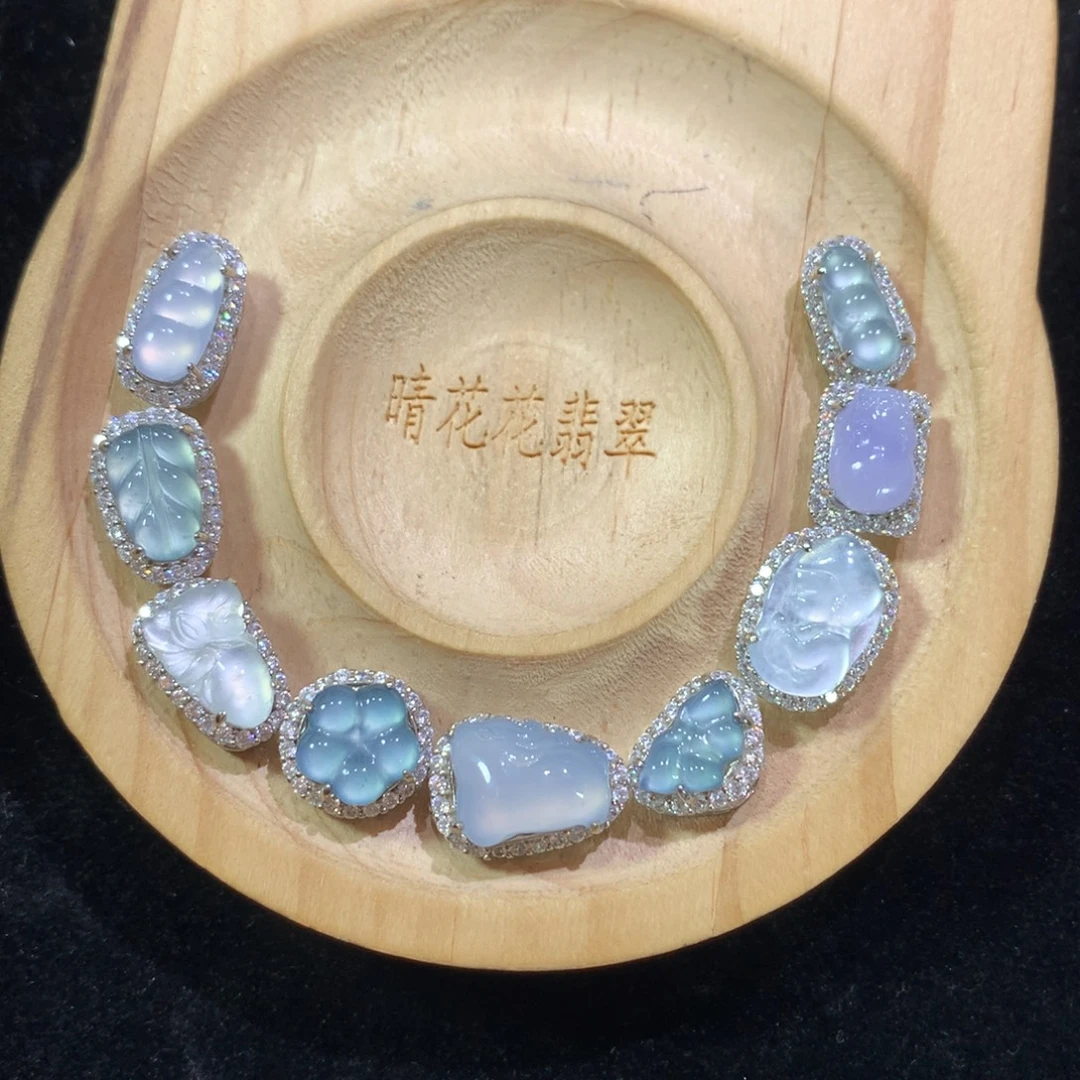 颈饰未镶嵌翡翠翡翠
