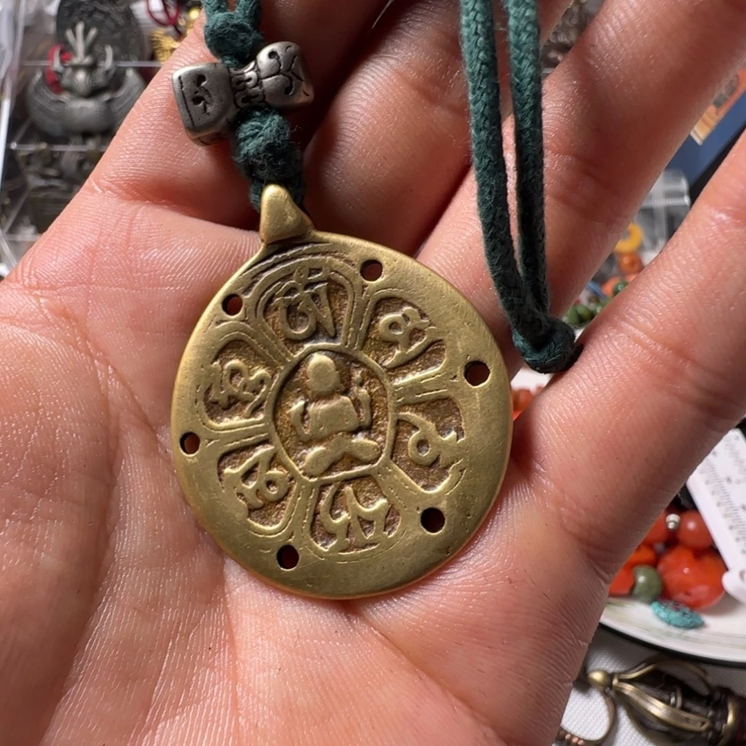 万***）玻璃颈饰啊啊啊啊啊啊