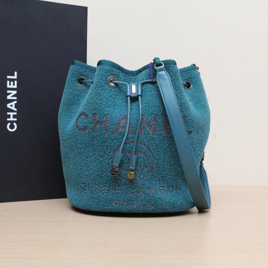 99新 Chanel/香奈儿 【双双】沙滩包抽绳水桶绿色毛呢/帆布 28开