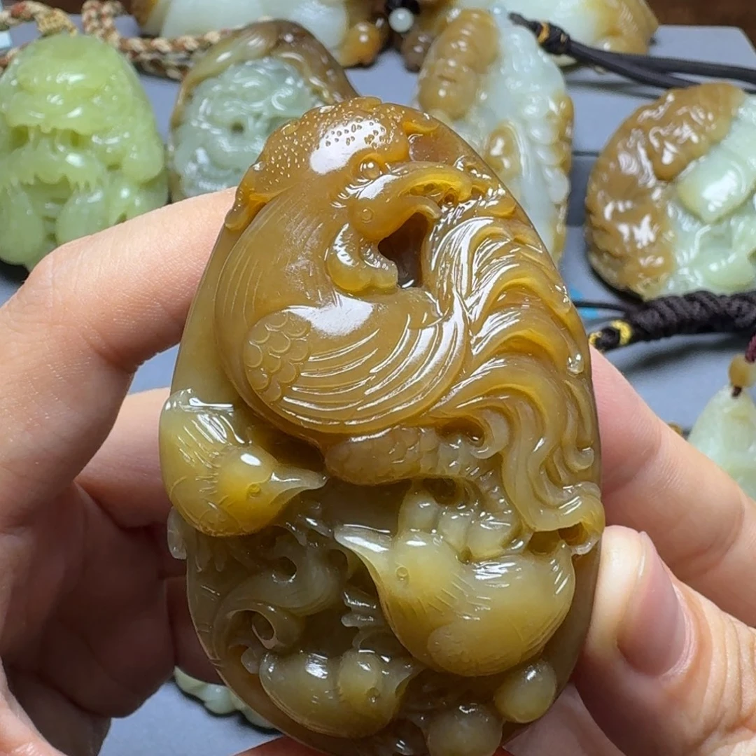 颈饰未镶嵌和田玉