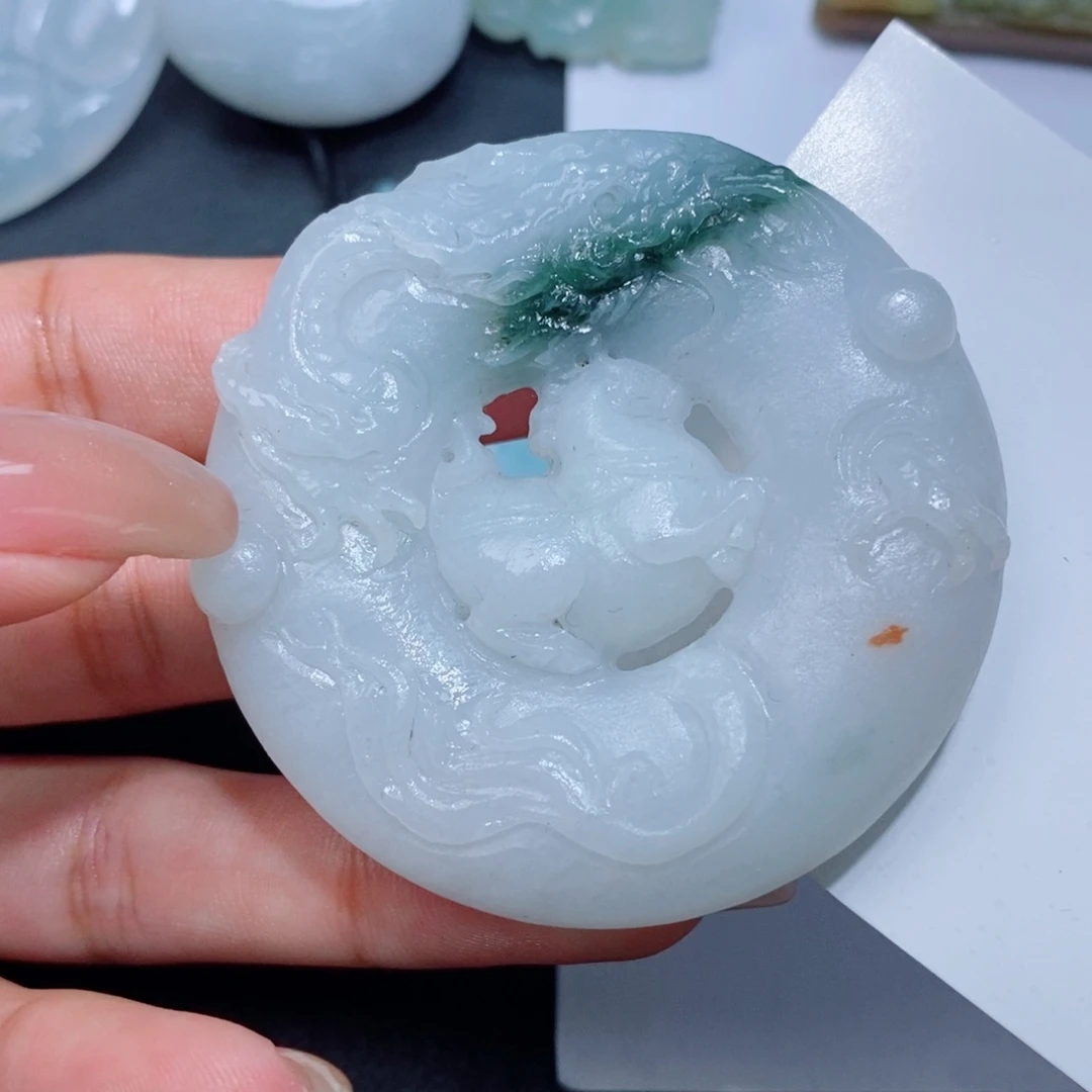 定制翡翠未镶嵌定制翡翠毛货挂件