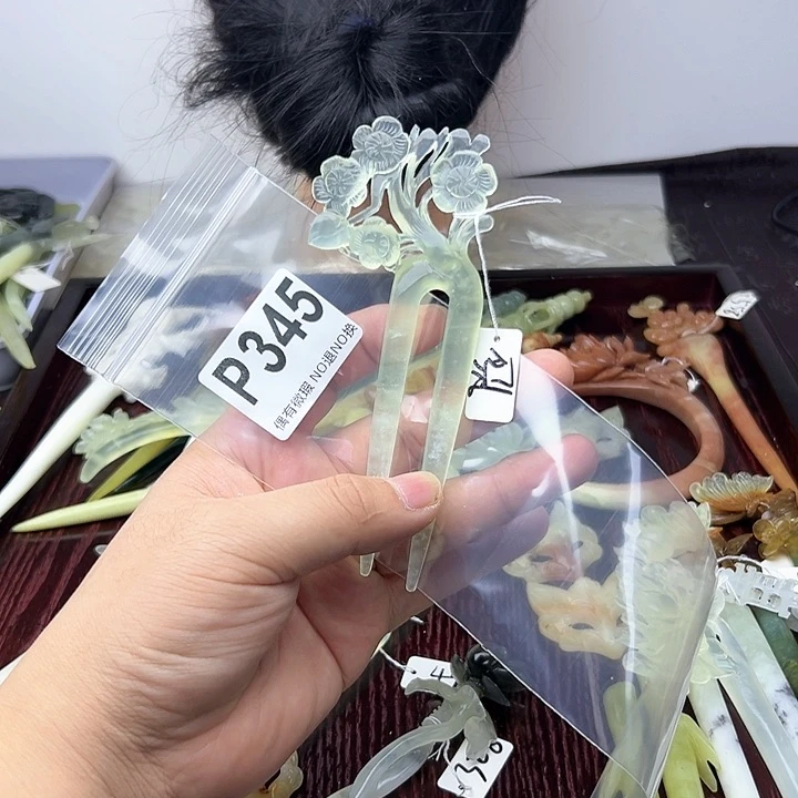 蛇纹石玉发饰合金月*墩