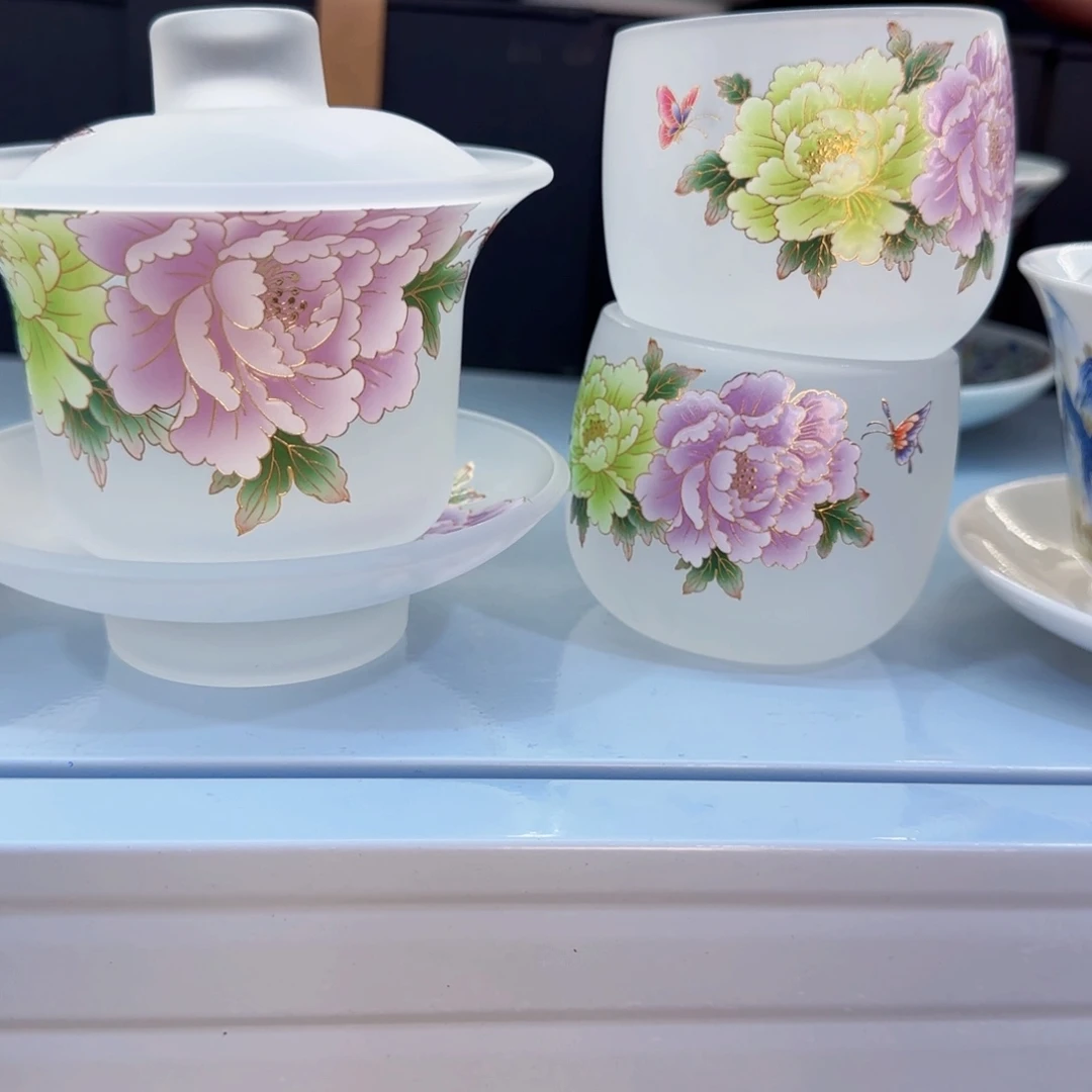 这些盖碗真好看！！！