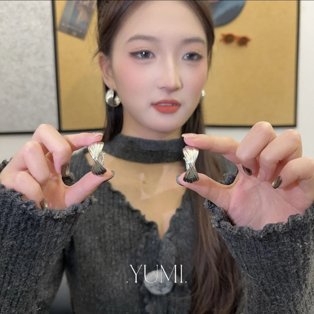 铜合金耳饰 蝴蝶结耳环简约百搭气质耳饰高级轻奢复古耳环