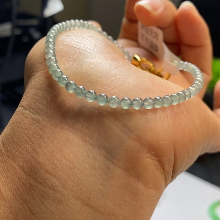 未镶嵌定制翡翠20卡3.6