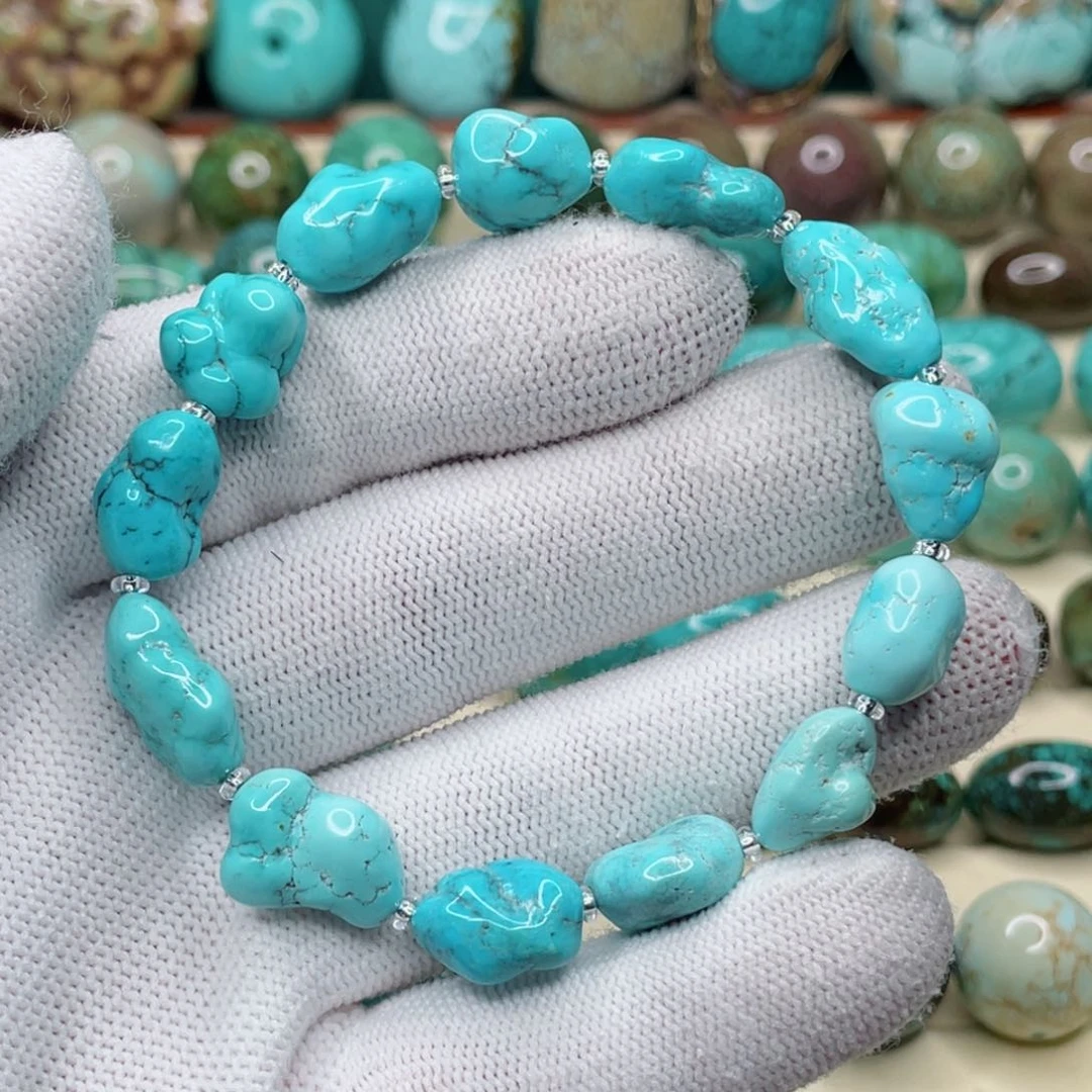 未镶嵌绿松石颈饰