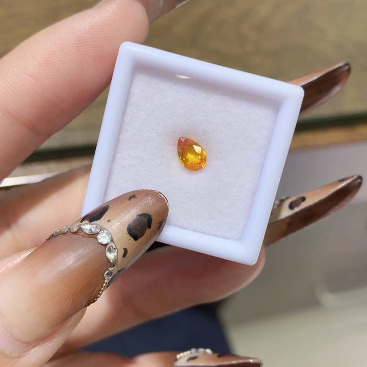 蓝宝石裸石未镶嵌天然黄蓝宝石