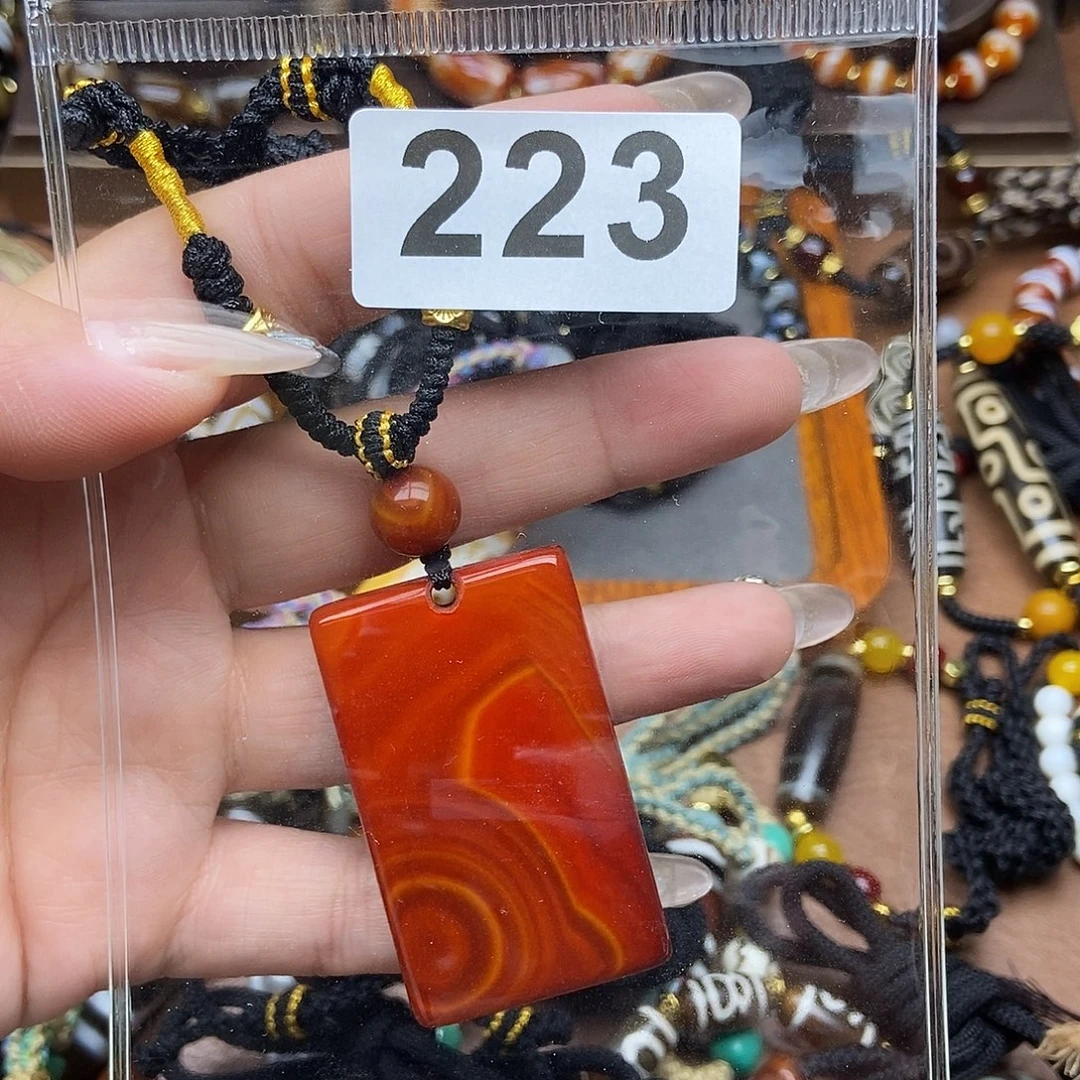 未镶嵌颈饰玛瑙/玉髓