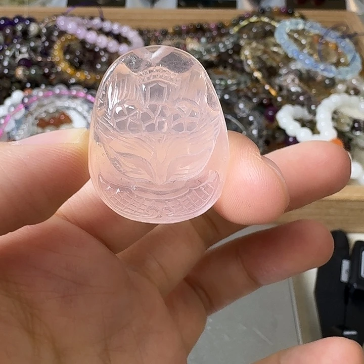 未镶嵌水晶颈饰矿坑