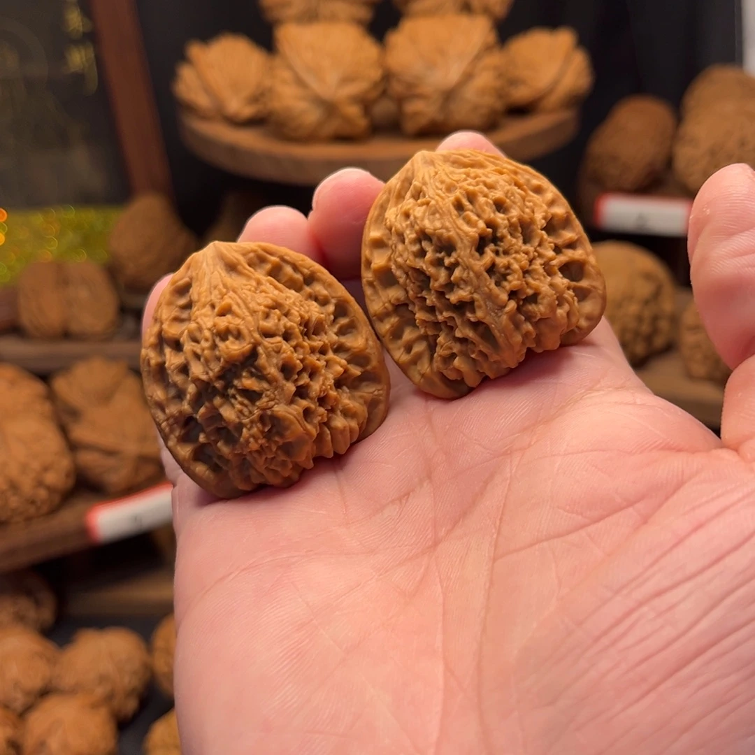 吊坠文玩核桃南疆石