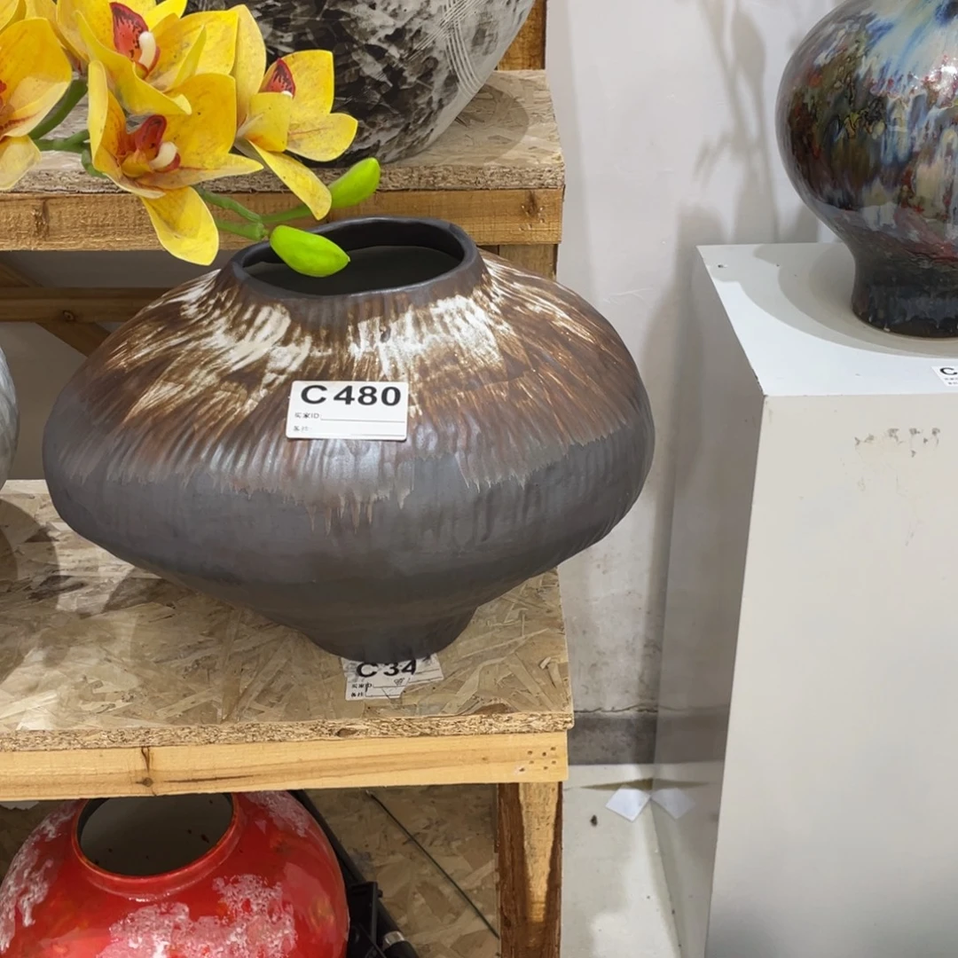 白泥花瓶景德镇陶瓷艺术研究院