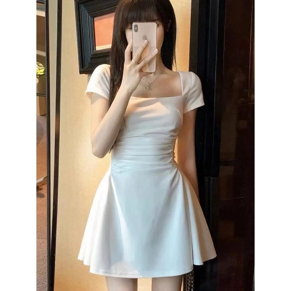 大码胖mm法式纯欲白色连衣裙女夏季2025新款显瘦包臀收腰小白短裙