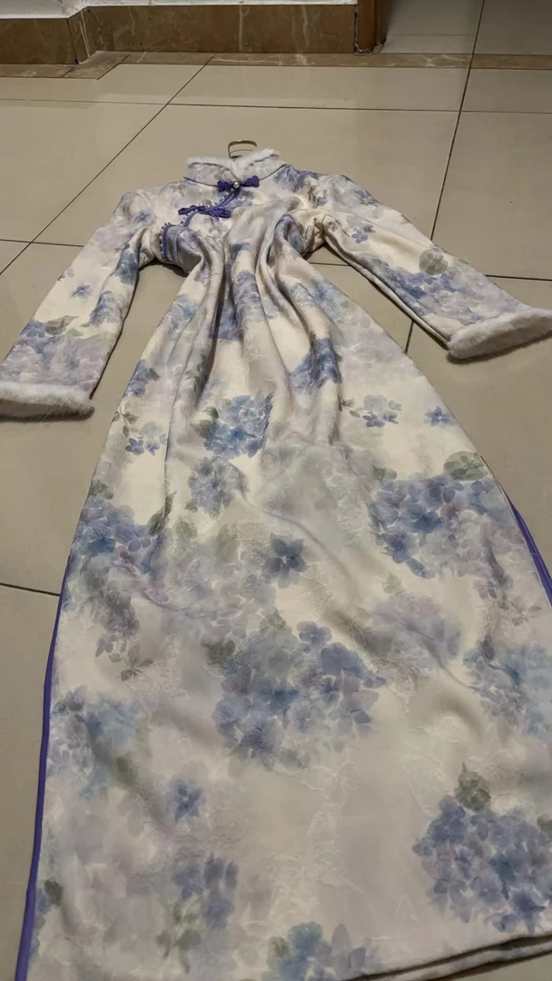 917-紫色 碎花 钉珠 花扣 年轻 旗袍