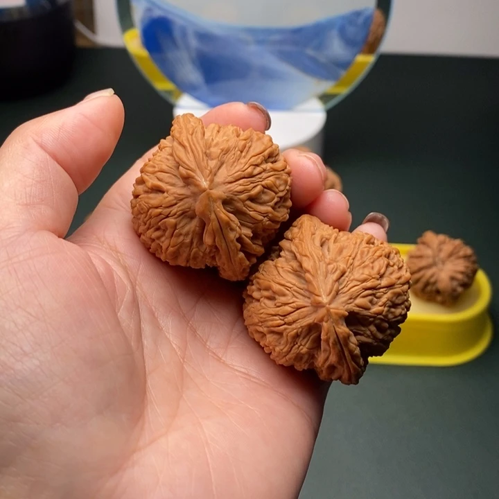 把件文玩核桃麻团复刻底南将石