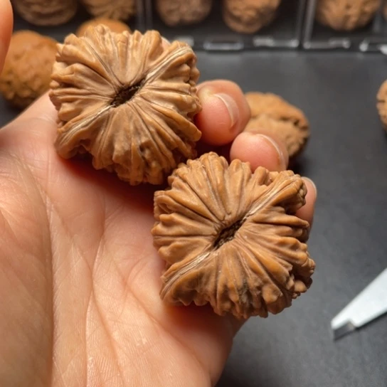 【闪购商品】把件文玩核桃四座楼………