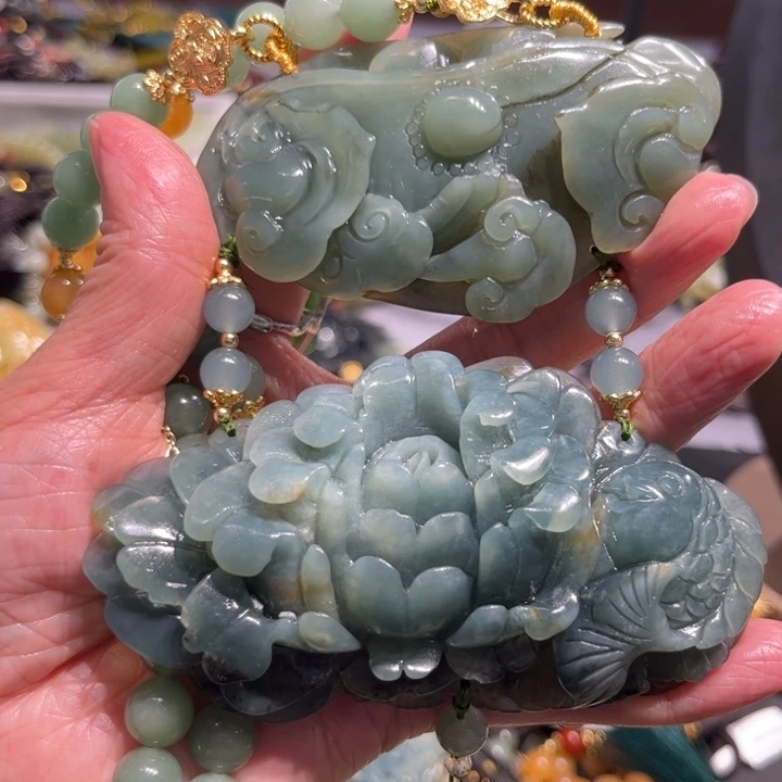 岫玉未镶嵌毛衣链