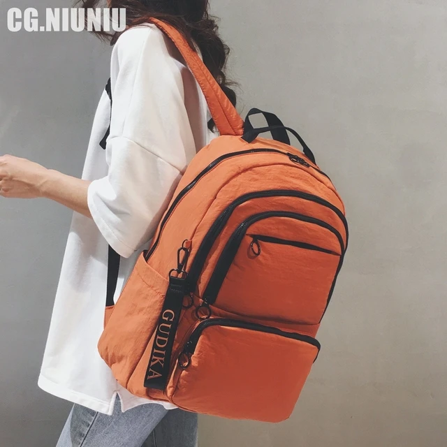 2025新款休闲双肩包时尚百搭潮学生书包旅行背包学院风大容量轻便
