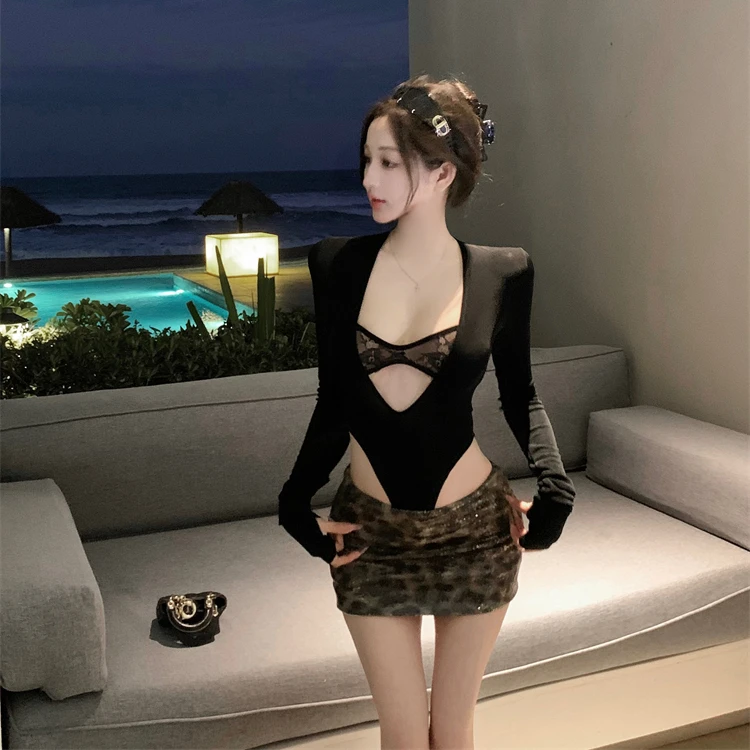 美式辣妹蕾丝深V领连体衣T恤内搭套装女春夏性感豹纹包臀裙两件套