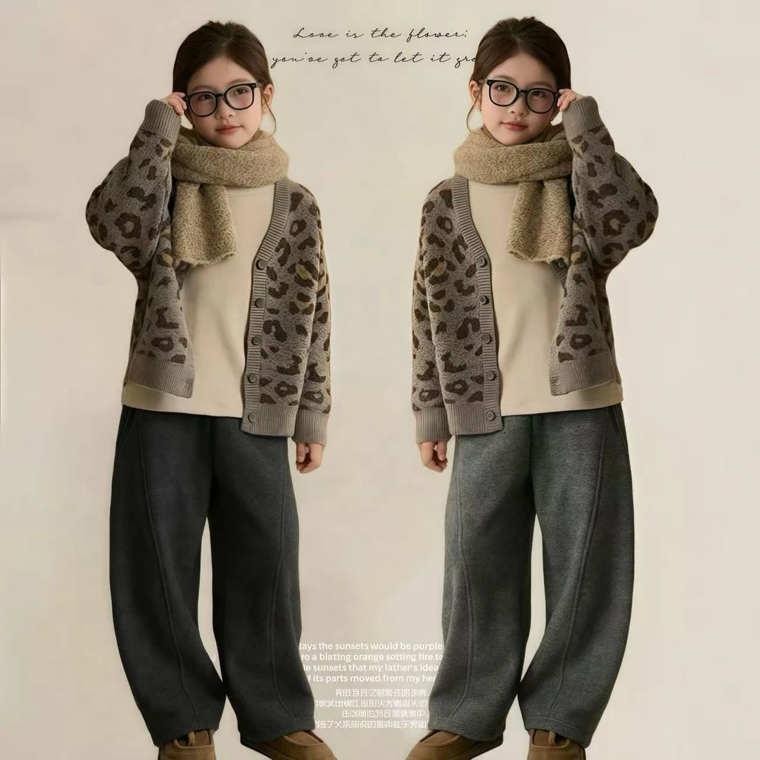 女童毛衣开衫春秋2025新款儿童洋气针织上衣秋季装女孩豹纹外套潮
