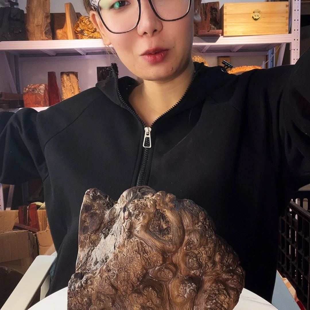 紫檀木类端景台?