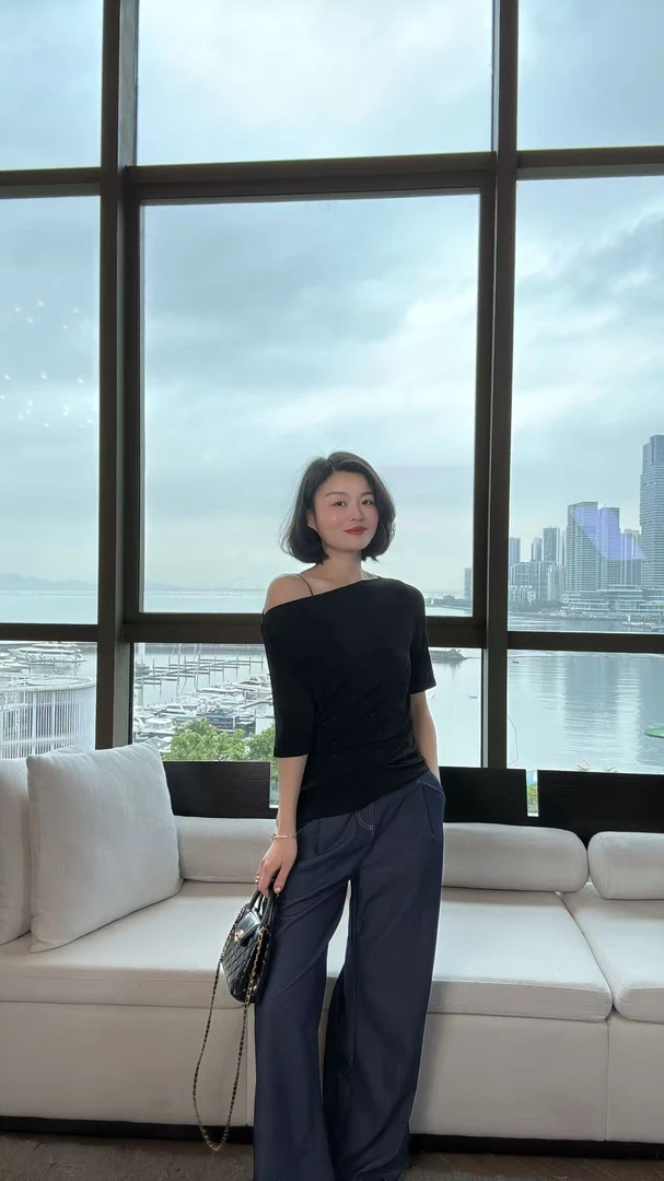 TANTAN 漏肩显瘦百搭气质中袖T恤1436