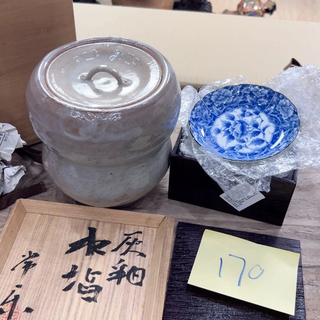 瓷片陶瓷制品厂及纺织