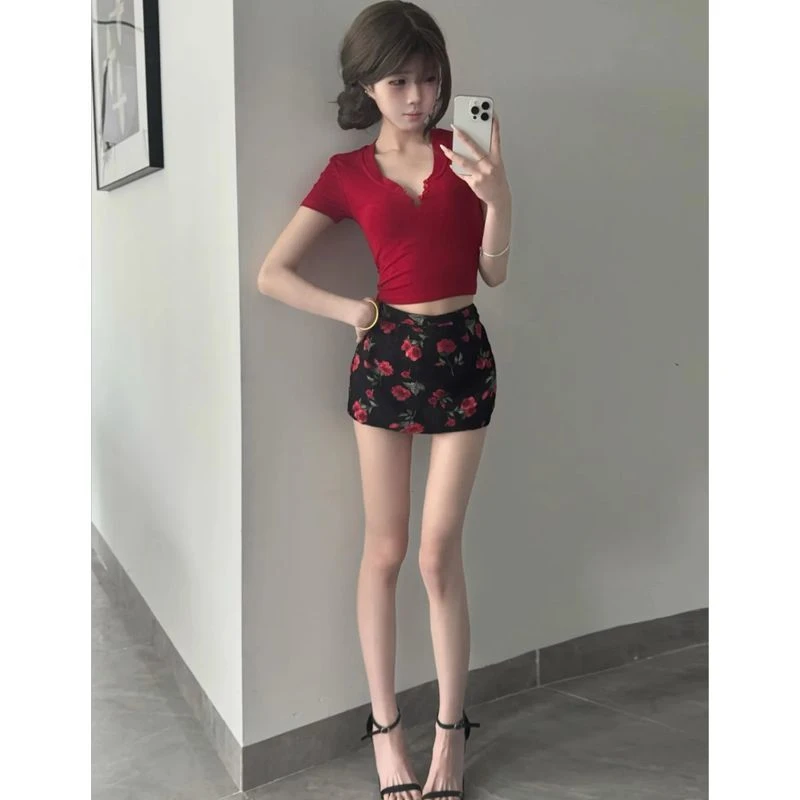 套装女2025夏季新款辣妹风v领紧身修身短款T恤上衣高腰碎花半身裙