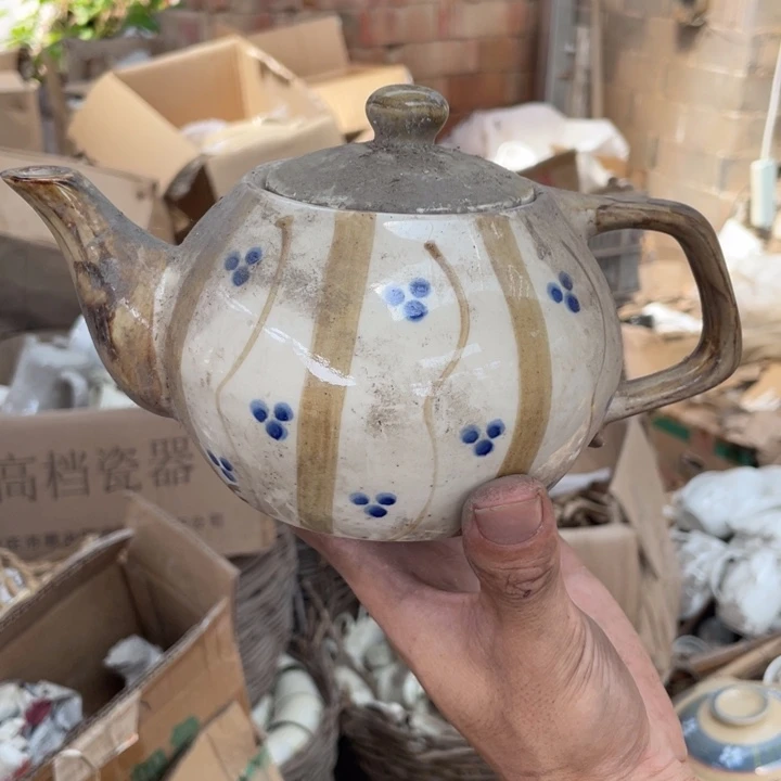 摆件陶瓷盘子碗都便宜